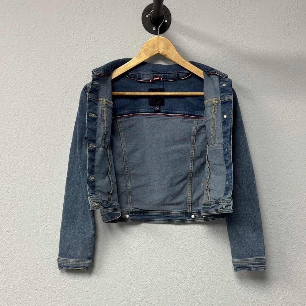 Tommy Hilfiger Classic Blue Jean Jacket, Girl’s Lg (12/14yo). Excellent Cndtn. - Picture 10 of 14